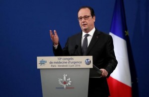 　６月５日、オランド仏大統領は、交通ストが１０日に開幕する欧州選手権（ユーロ２０１６）の障害になるような事態は理解できないとして、ストを予定しているフランス労働総同盟に対し、実施延期を求める圧力をかけた。写真はパリで３日、代表撮影（２０１６年　ロイター/Ian Langsdon）