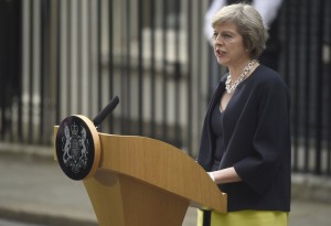 　７月１３日、英与党保守党のメイ新党首が首相に就任した。演説するメイ氏（２０１６年　ロイター／Toby Melville）